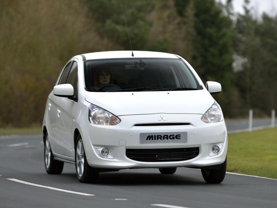  Mitsubishi Mirage 2013 года  (UK) (фото 22 из 31)